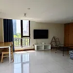 Inestin Shanghai Apt Waigaoqiao