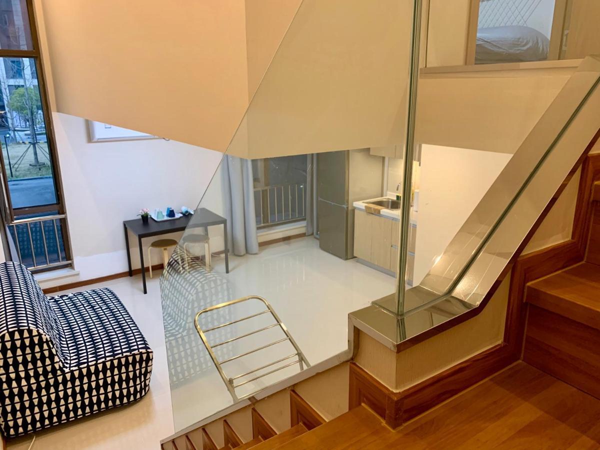 Inestin Waigaoqiao Hotel 3*