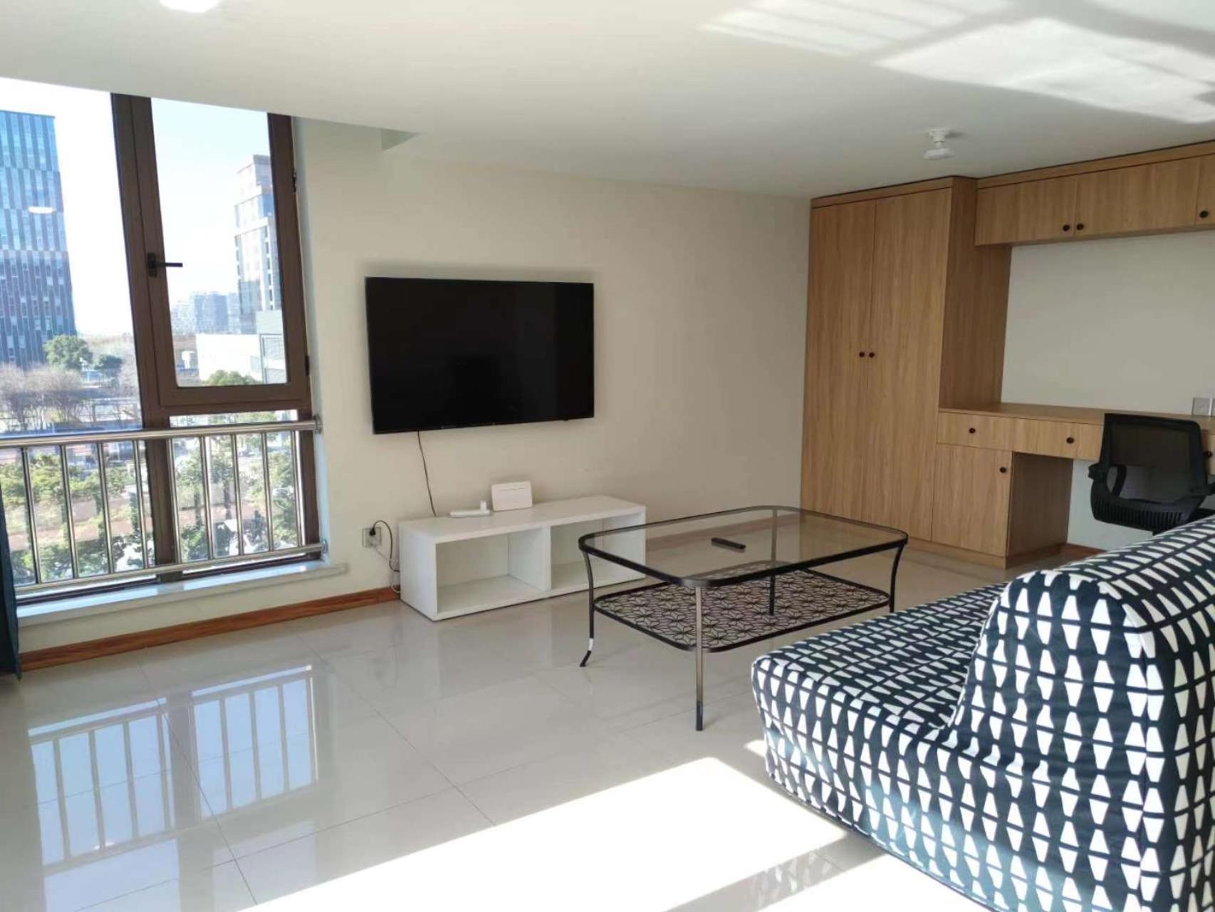 Inestin Waigaoqiao Khách sạn 3*